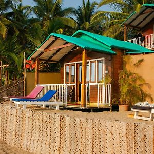 Deluxe Cottage sea View 50 Meters from Common home